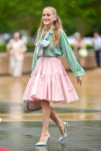 Sarah Jessica Parker Begins Filming 'AJLT' Season 3